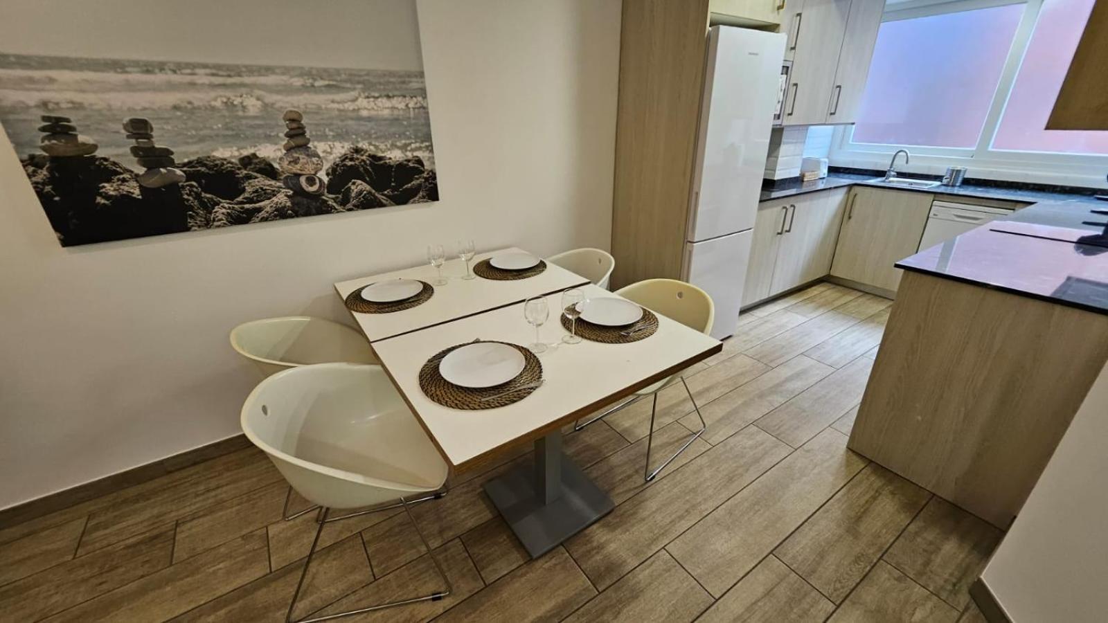 Luminoso Apartamento 6 Personas Pueblo Nuevo Madrid Eksteriør billede